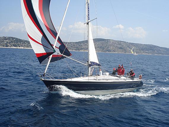 Bez posade Sail boat Grand Soleil 43 Skalice - detalji