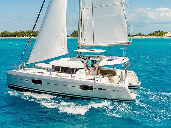 Bez posade Catamaran Lagoon 42 Albion - detalji