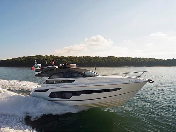 Sa posadom Motoryacht Fairline Squadron 50 Get Lucky - detalji