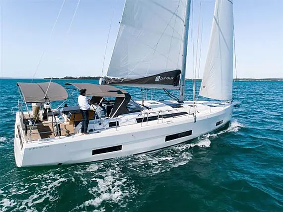Bez posade Sail boat Dufour 470 GL Ljubov - detalji