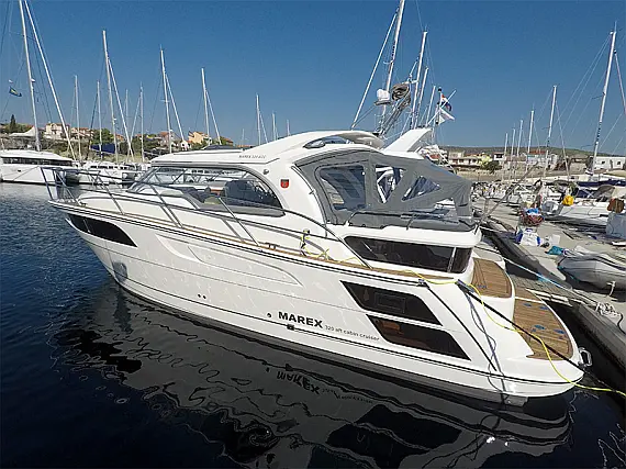 Motor boat Marex 320 Aft Cabin Cruiser Aurora - detalji