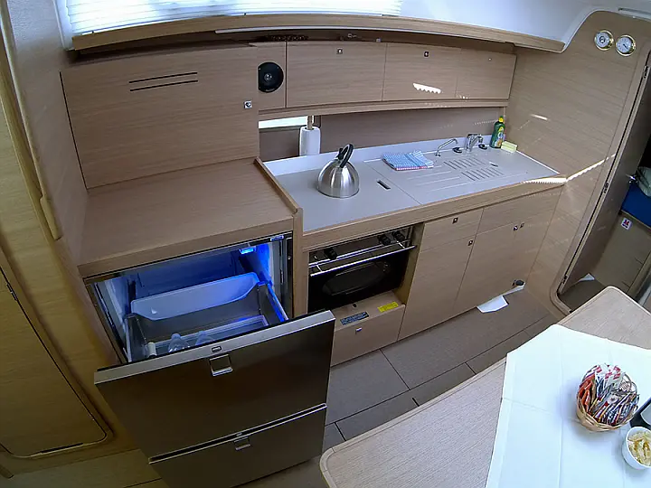 Dufour 382 GL - Dufour 382